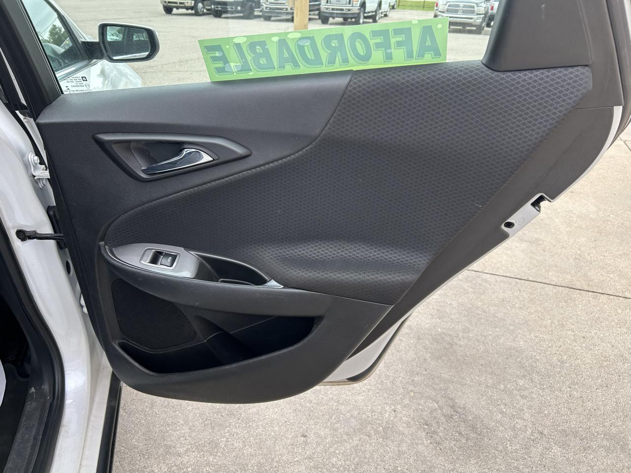 Chevrolet Malibu 4dr Sdn LT w/1LT 2016