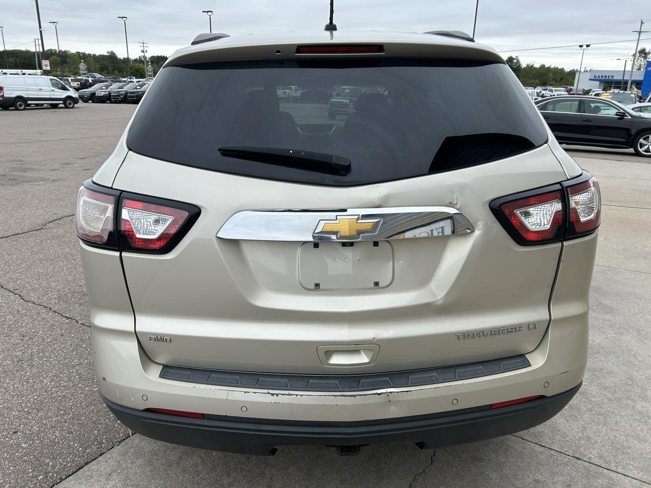 Chevrolet Traverse AWD 4dr LT w/1LT 2015