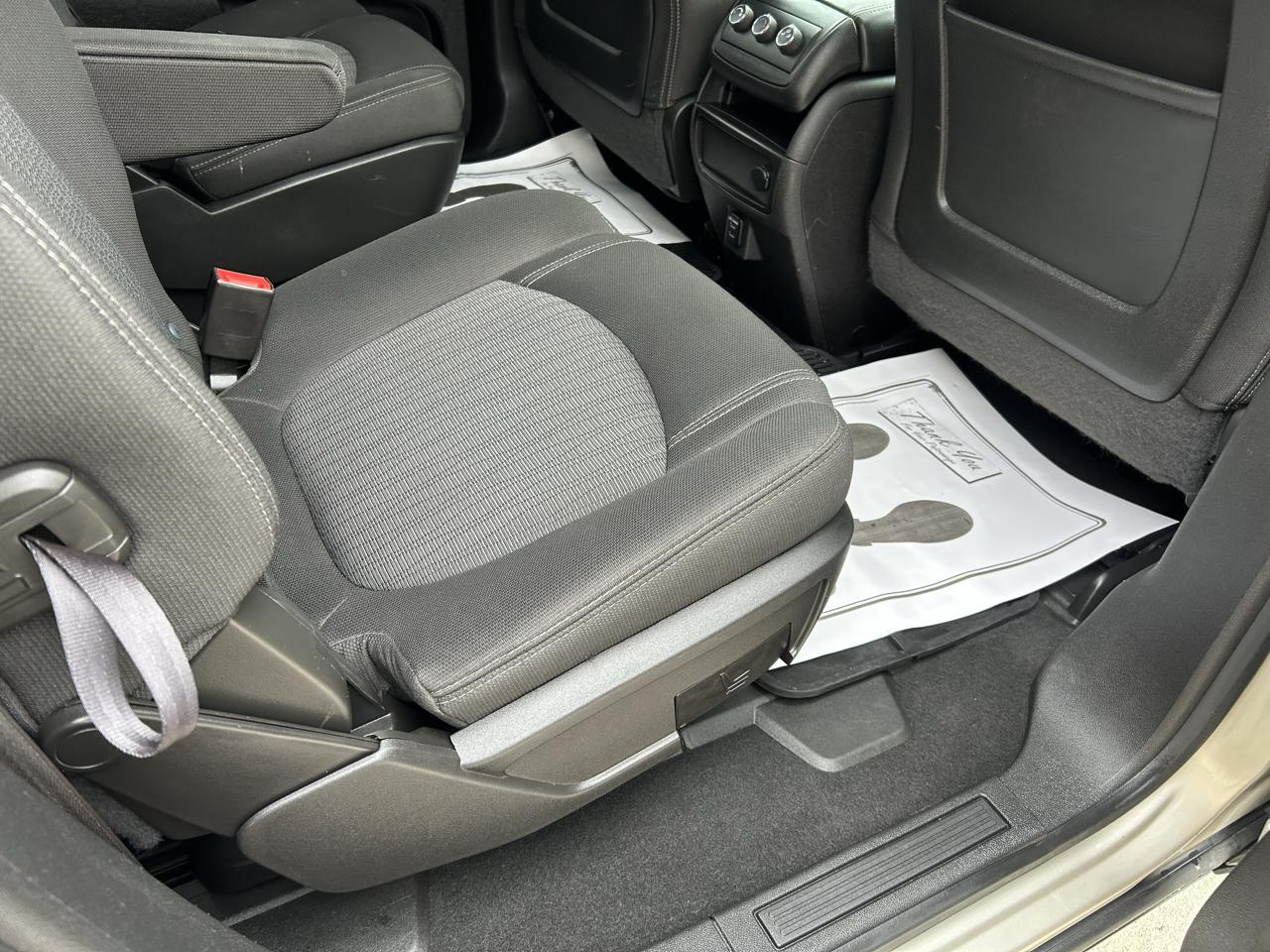Chevrolet Traverse AWD 4dr LT w/1LT 2015