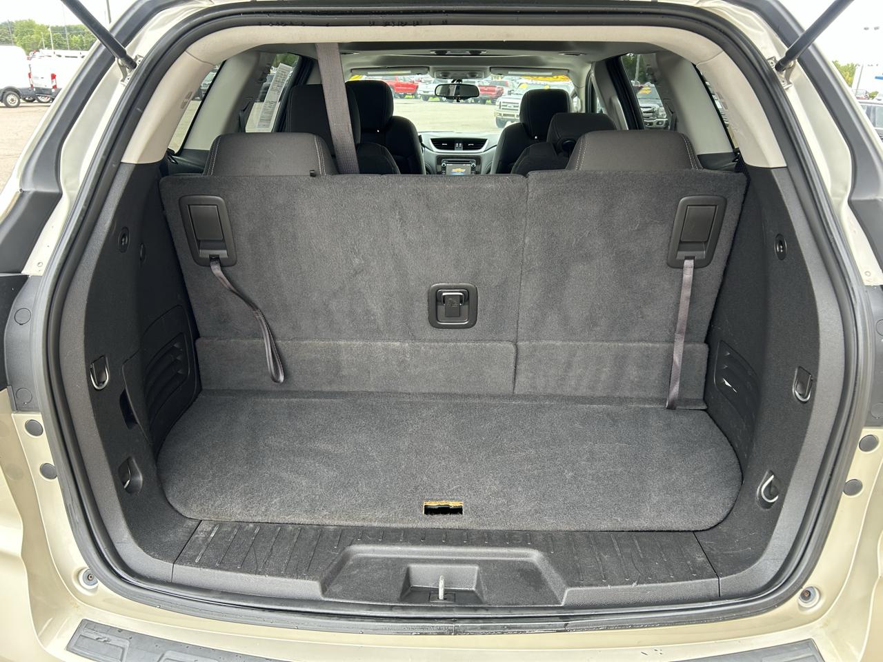 Chevrolet Traverse AWD 4dr LT w/1LT 2015