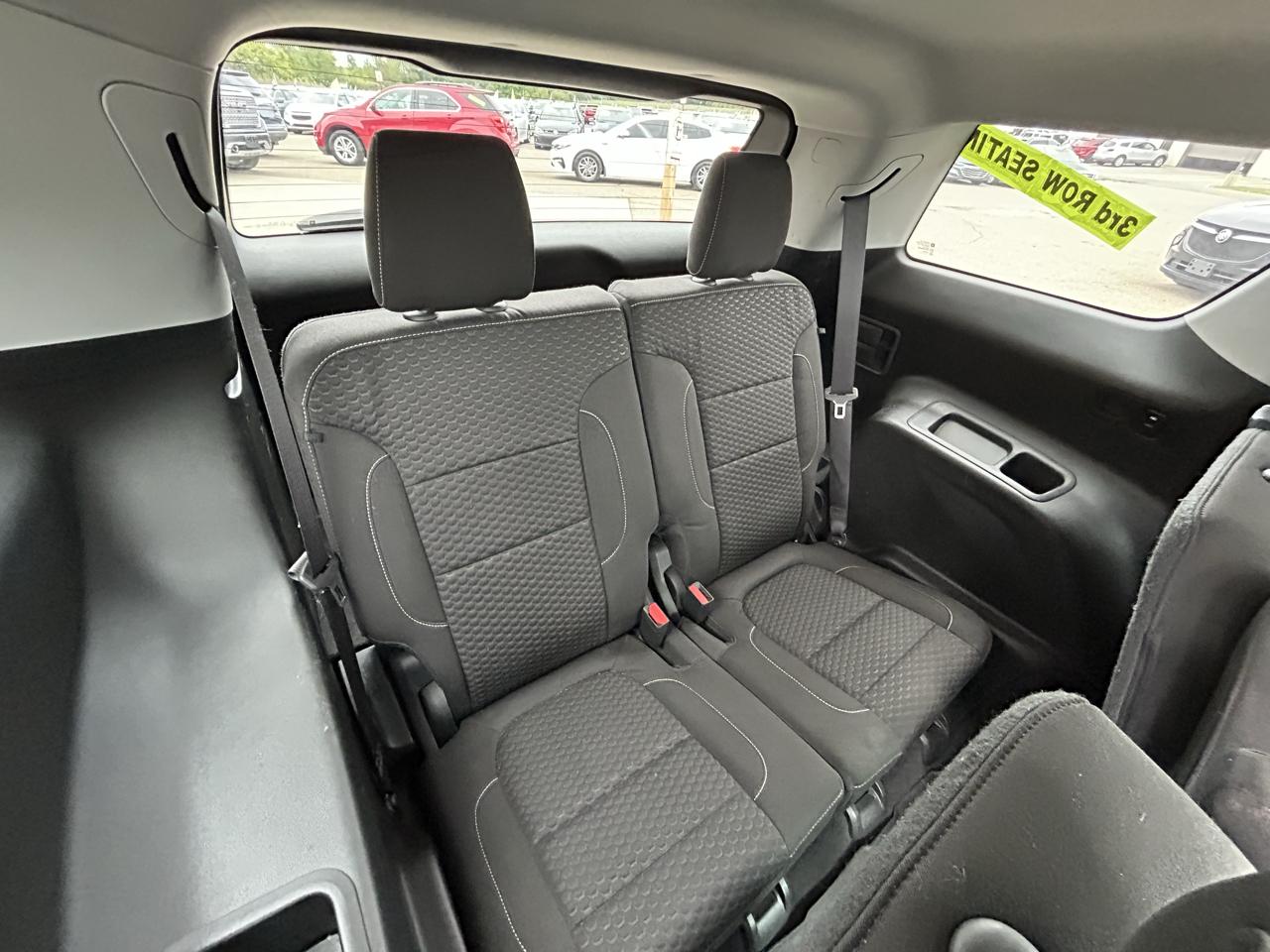 GMC Acadia FWD 4dr SLE w/SLE-2 2017