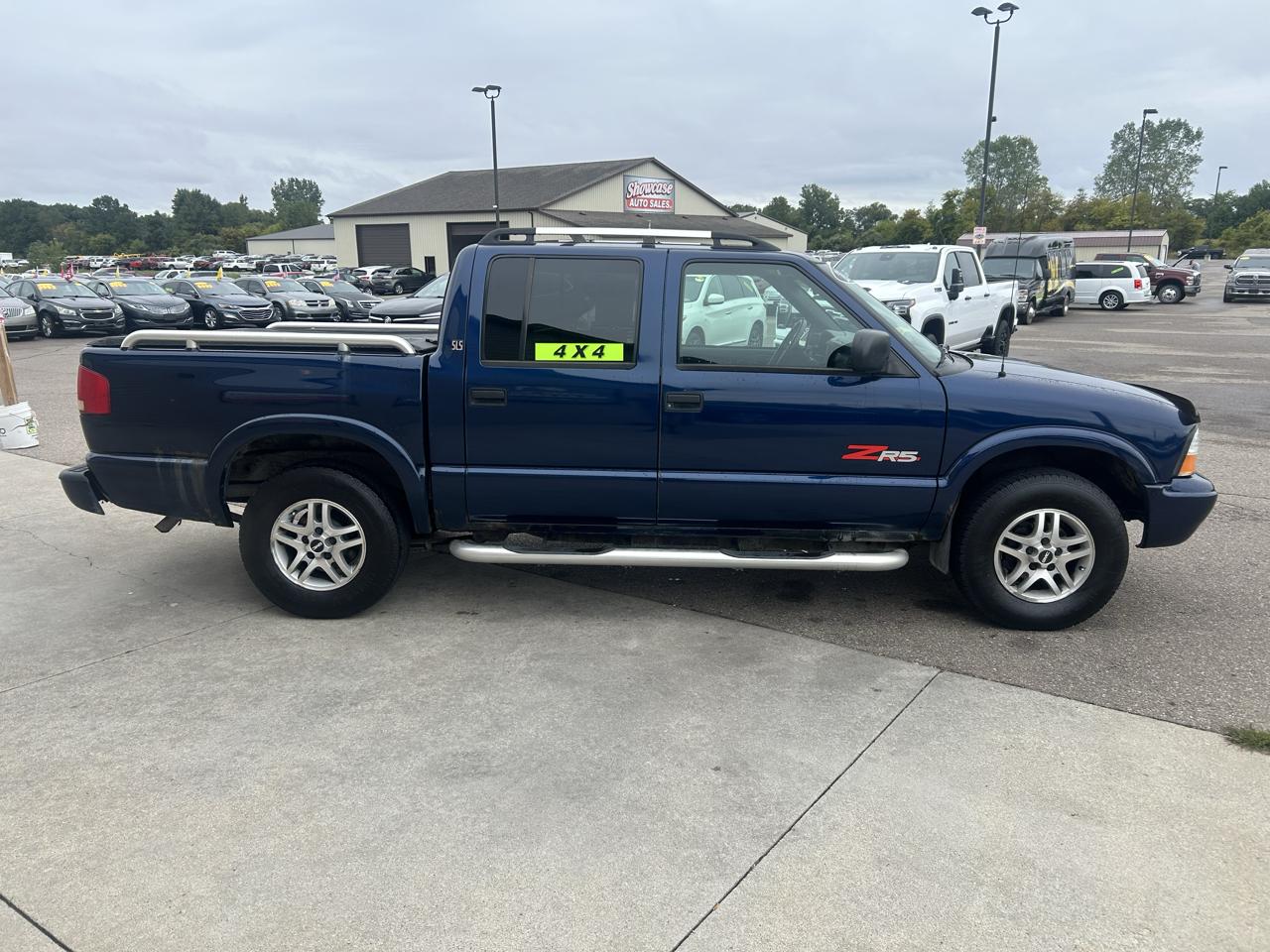 GMC Sonoma Crew Cab 123" WB 4WD SLS 2004