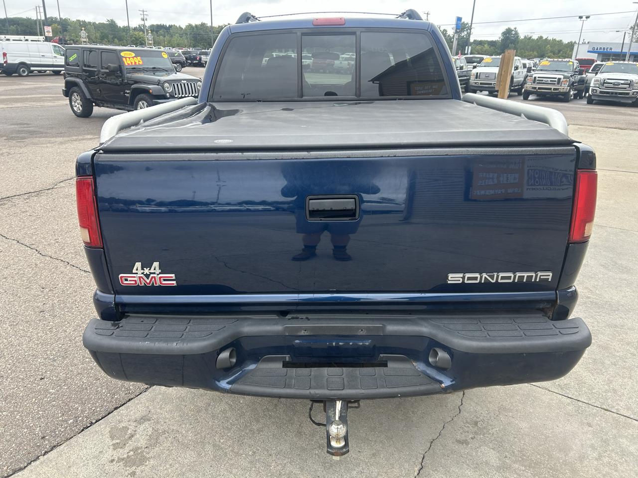 GMC Sonoma Crew Cab 123" WB 4WD SLS 2004