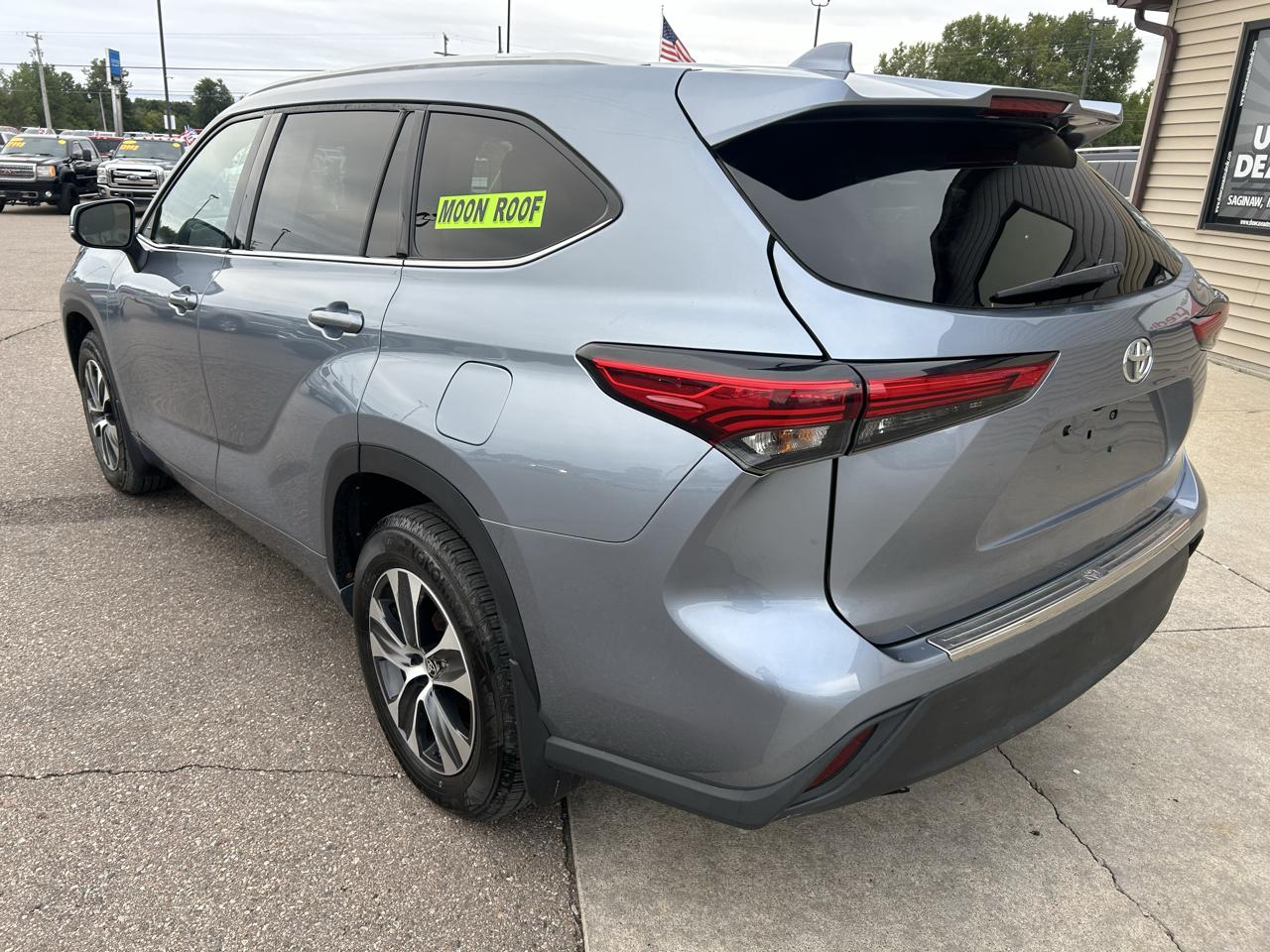 Toyota Highlander XLE AWD (Natl) 2022