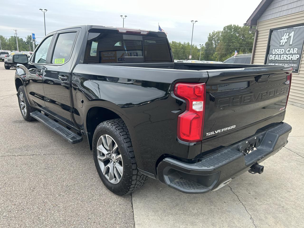 Chevrolet Silverado 1500 4WD Crew Cab 147" RST 2020