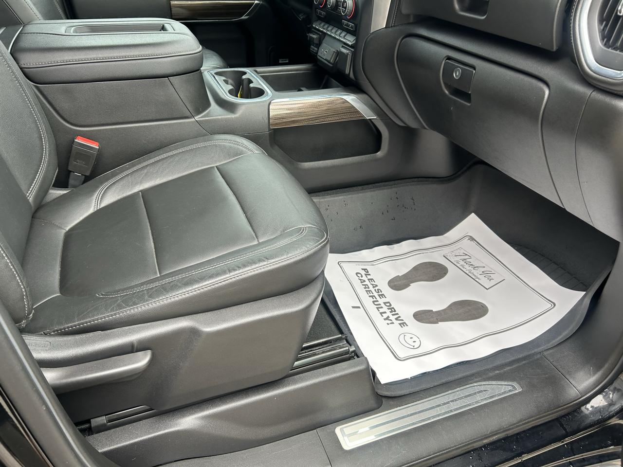Chevrolet Silverado 1500 4WD Crew Cab 147" RST 2020