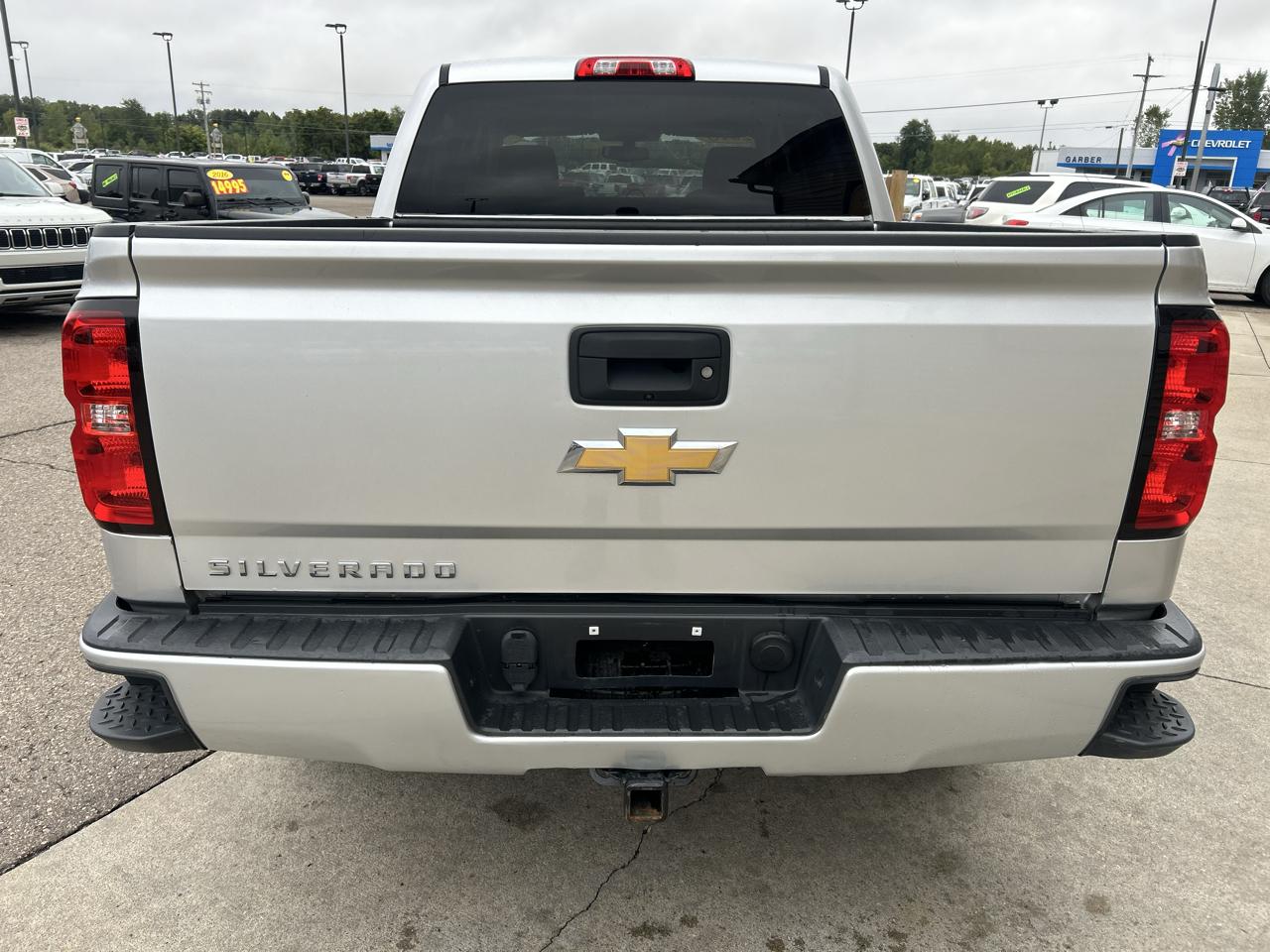 Chevrolet Silverado 1500 4WD Crew Cab 143.5" Custom 2018