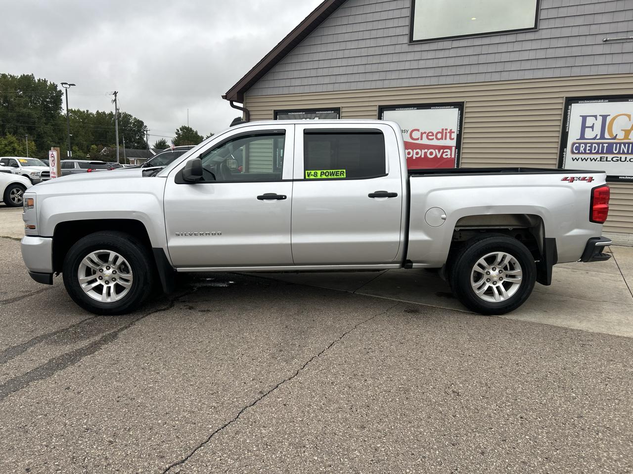 Chevrolet Silverado 1500 4WD Crew Cab 143.5" Custom 2018