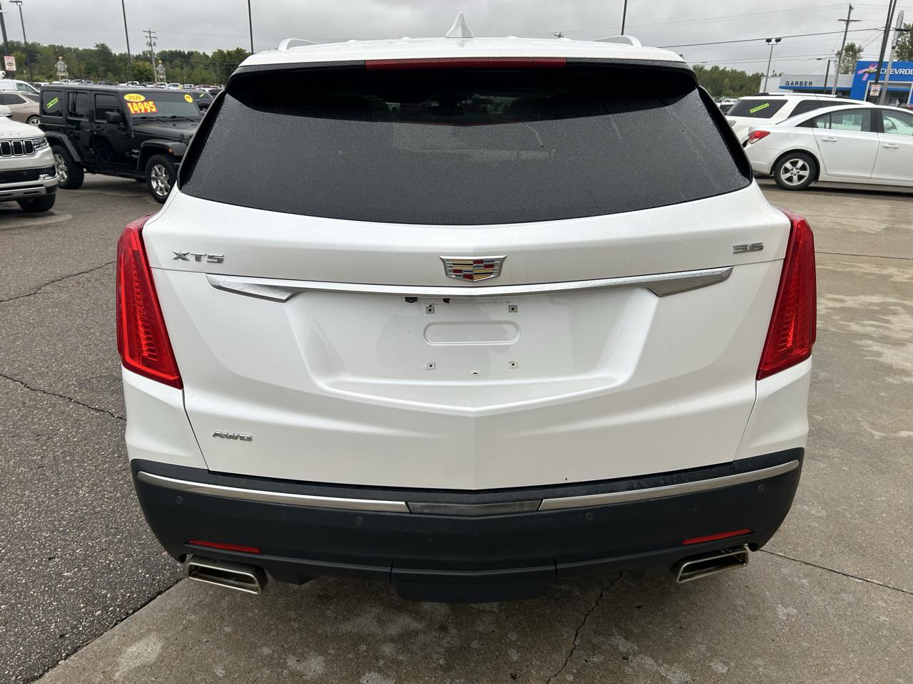 Cadillac XT5 AWD 4dr Luxury 2017