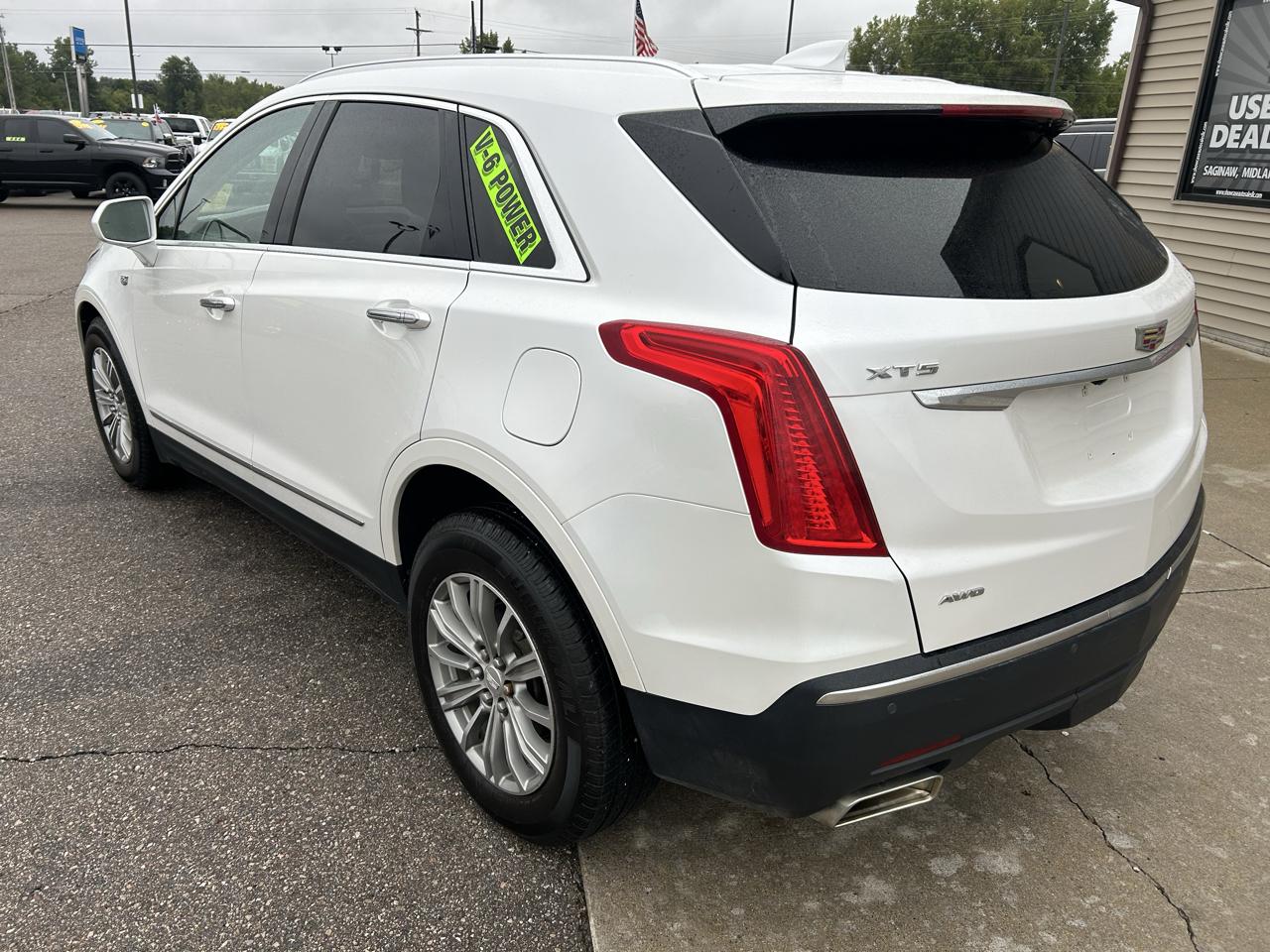 Cadillac XT5 AWD 4dr Luxury 2017