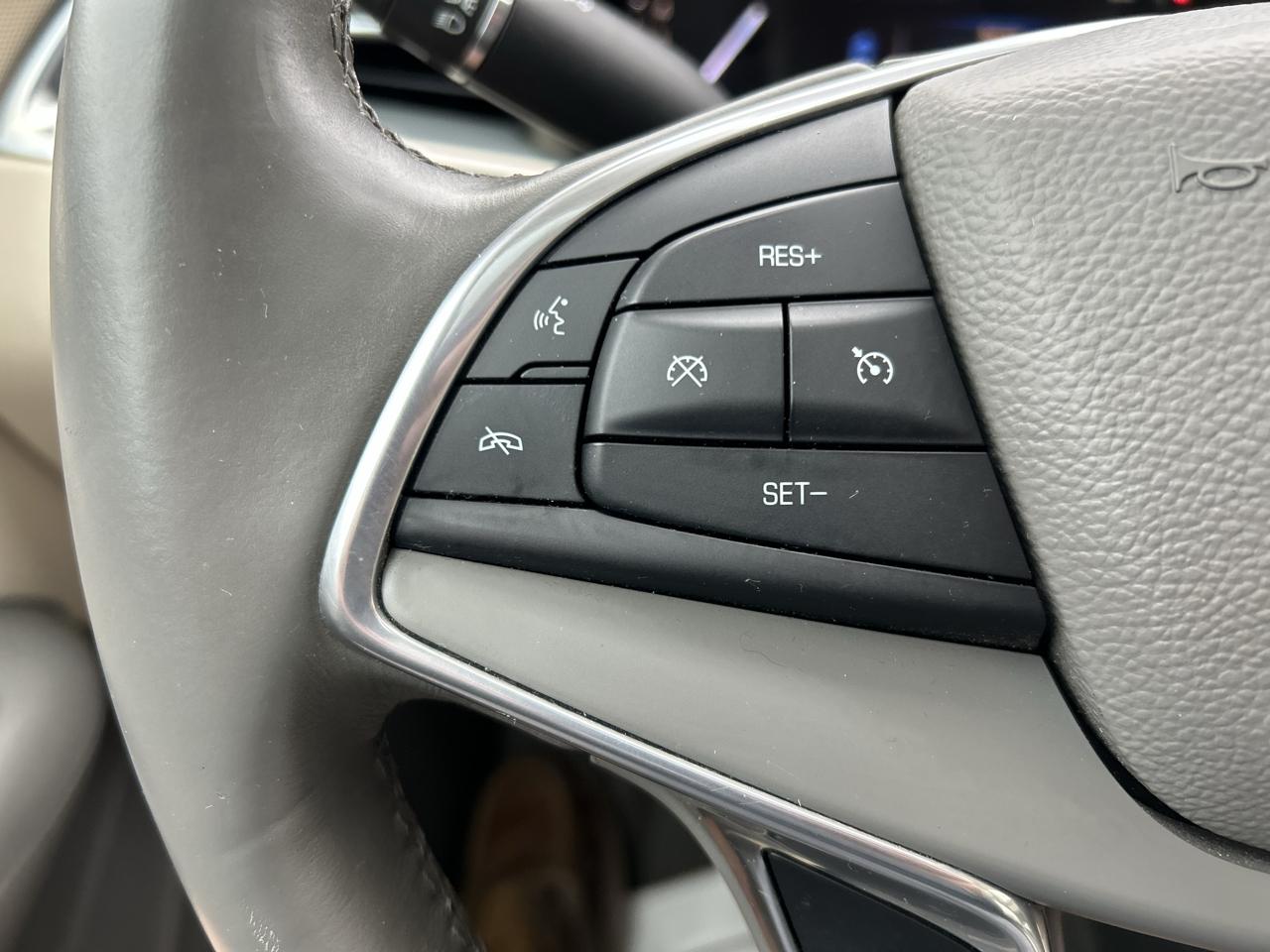 Cadillac XT5 AWD 4dr Luxury 2017