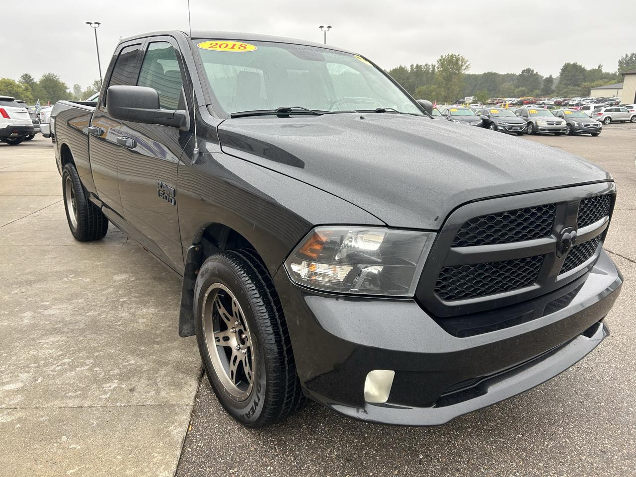 RAM 1500 Express 4x4 Quad Cab 6'4" Box *Ltd Avail* 2018
