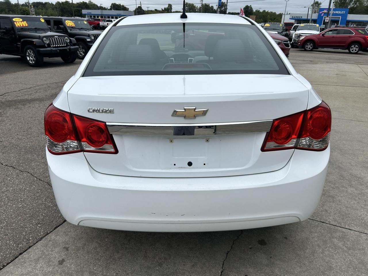Chevrolet Cruze 4dr Sdn LS 2012
