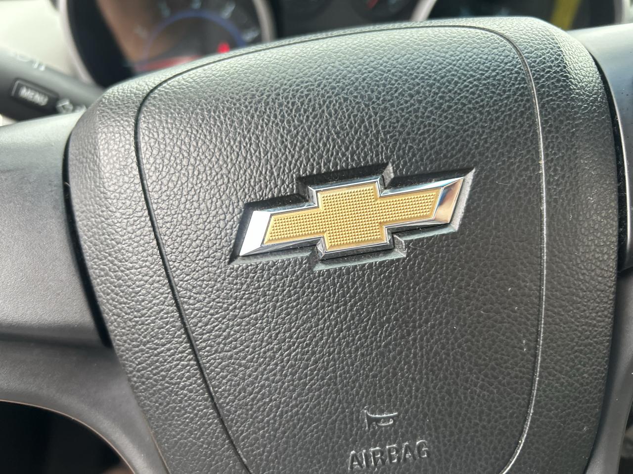 Chevrolet Cruze 4dr Sdn LS 2012