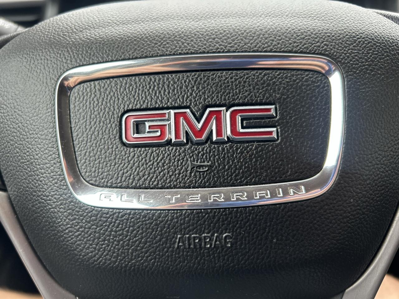 GMC Acadia AWD 4dr SLE w/SLE-2 2019