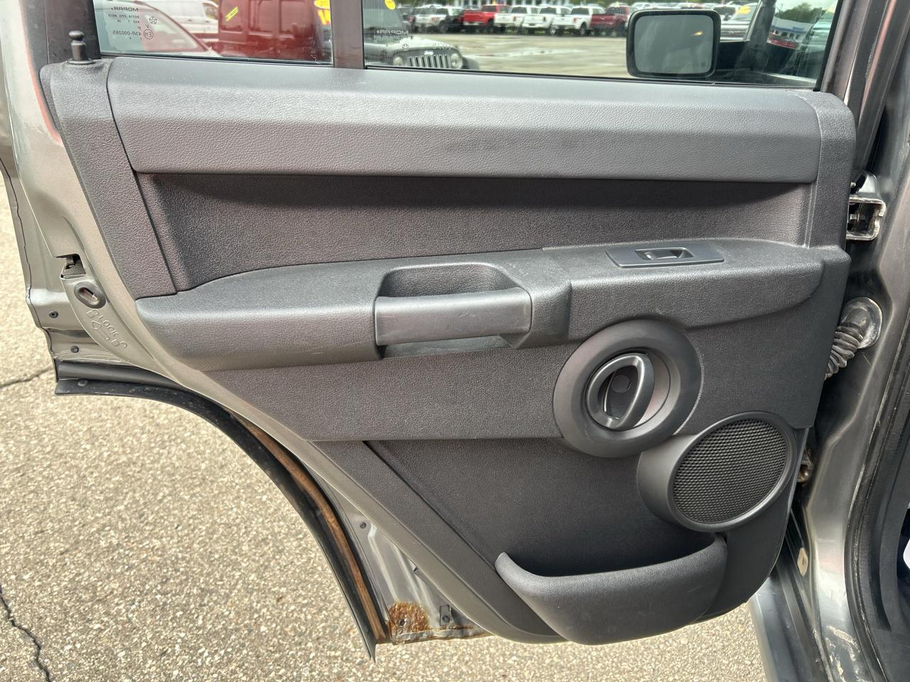 Jeep Commander 4WD 4dr Sport 2008