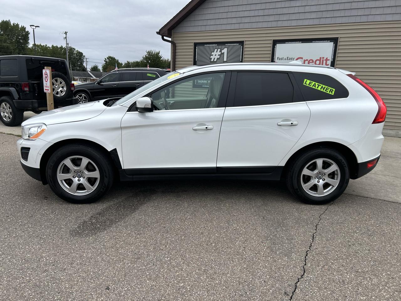 Volvo XC60 4dr 3.2L 2011