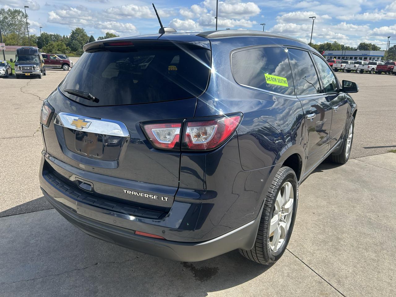 Chevrolet Traverse FWD 4dr LT w/1LT 2016