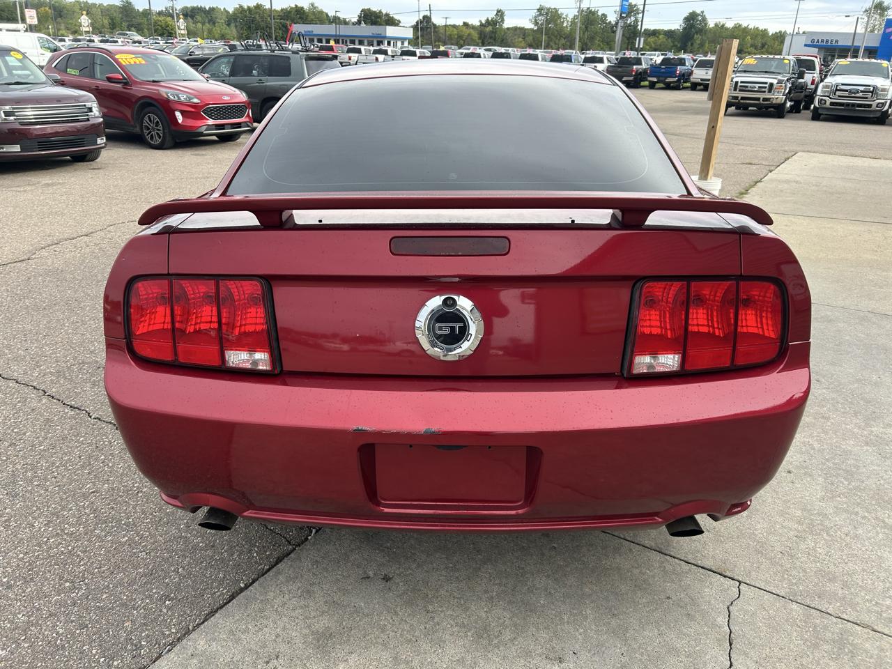 Ford Mustang 2dr Cpe GT Deluxe 2006