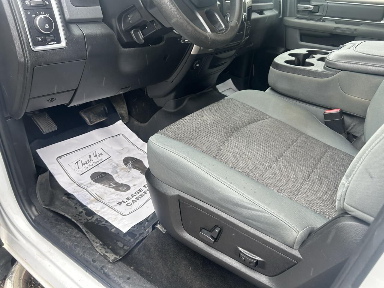 RAM 2500 4WD Crew Cab 169" Outdoorsman 2016