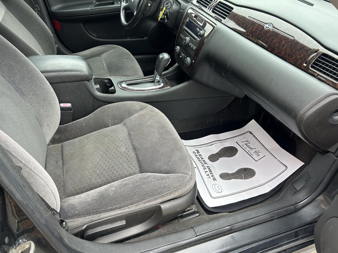 Chevrolet Impala 4dr Sdn LT Fleet 2013