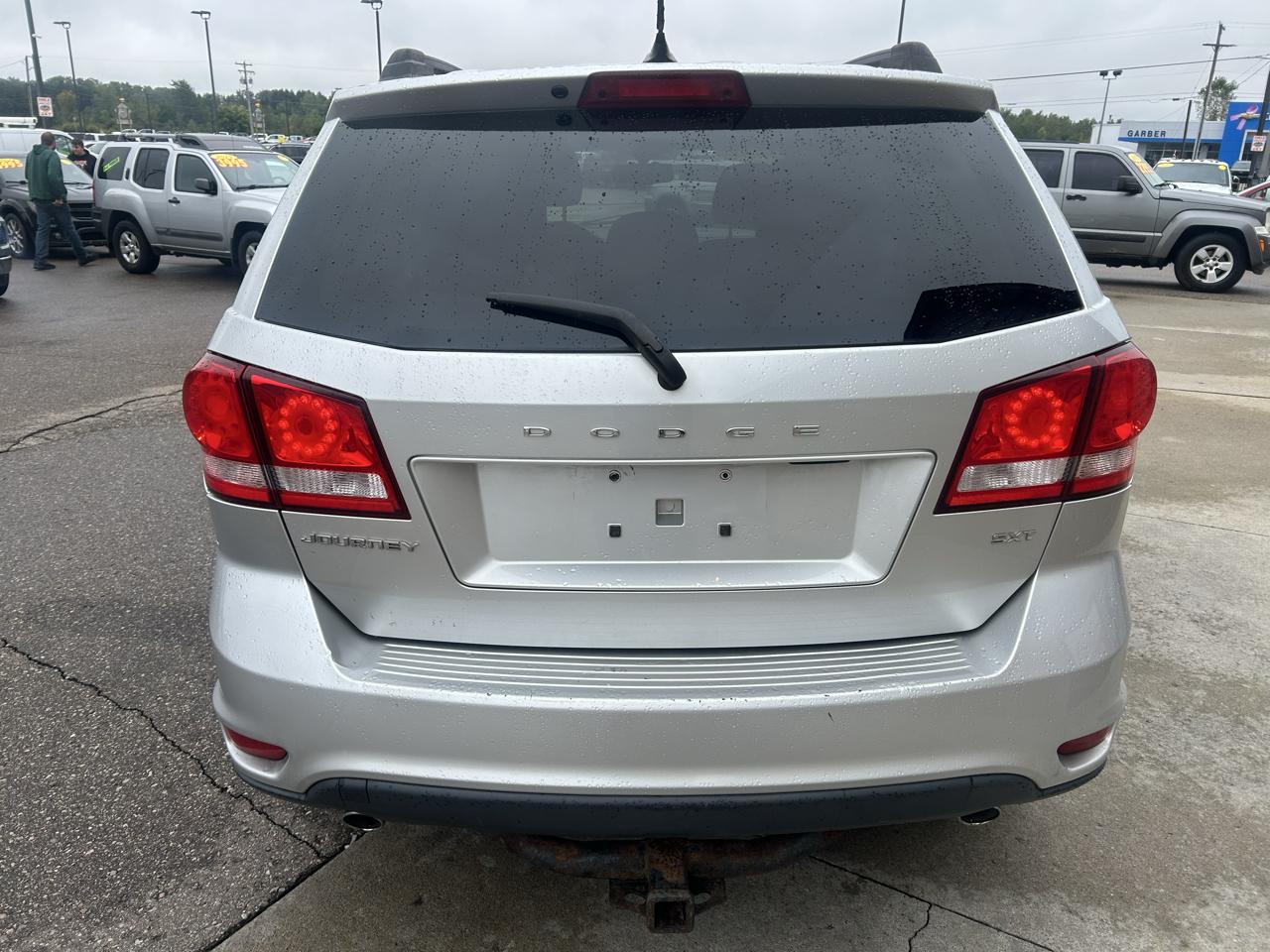 Dodge Journey FWD 4dr SXT 2012