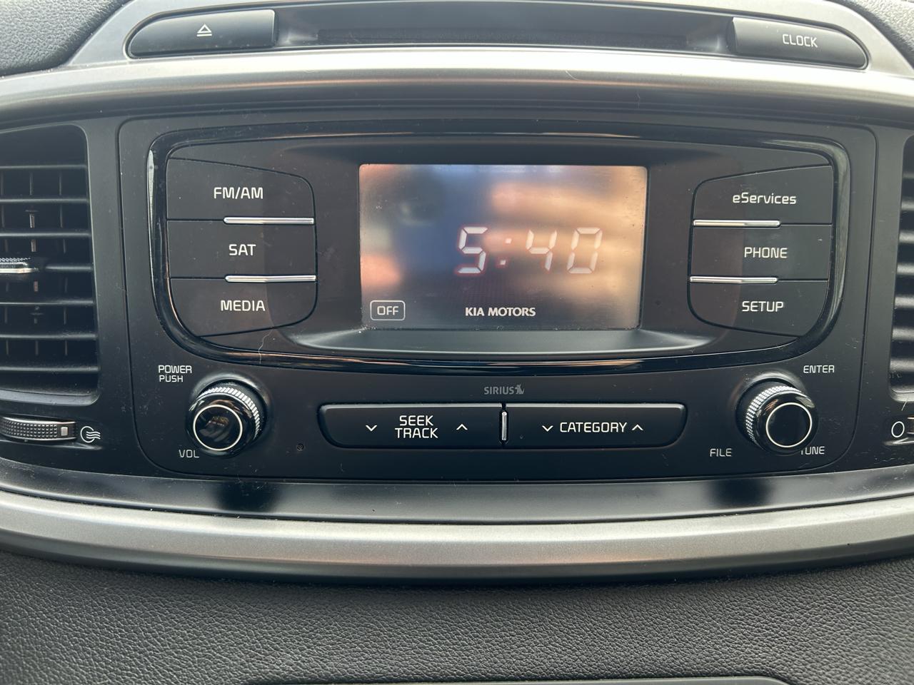 Kia Sorento AWD 4dr 2.4L LX 2016