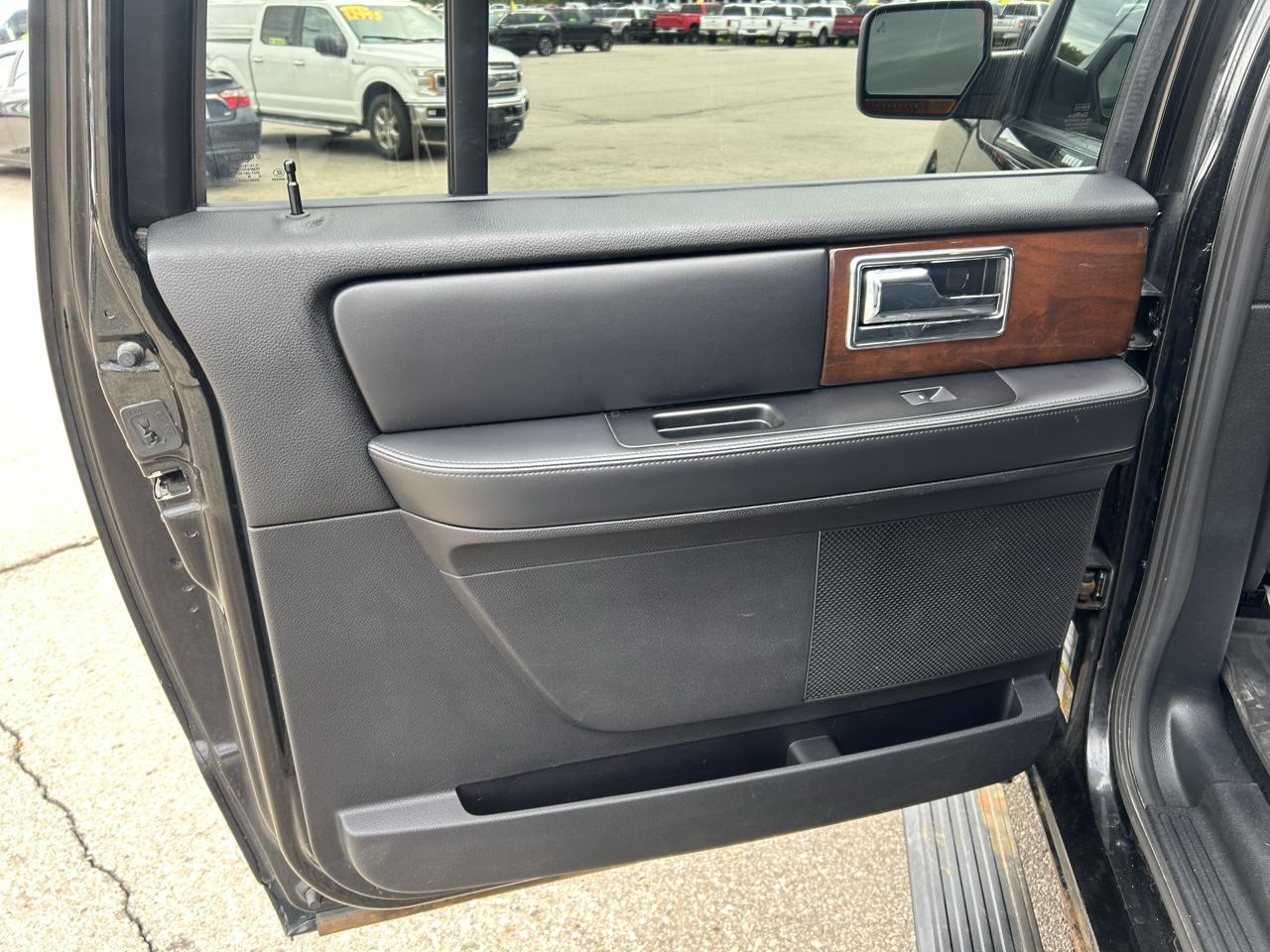 Lincoln Navigator L 4WD 4dr Select 2016
