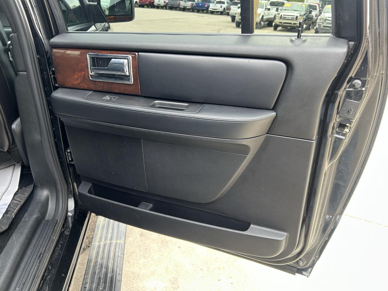 Lincoln Navigator L 4WD 4dr Select 2016