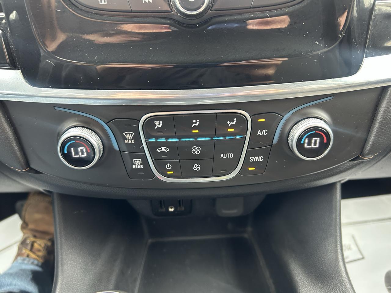 Chevrolet Traverse AWD 4dr LS w/1LS 2018