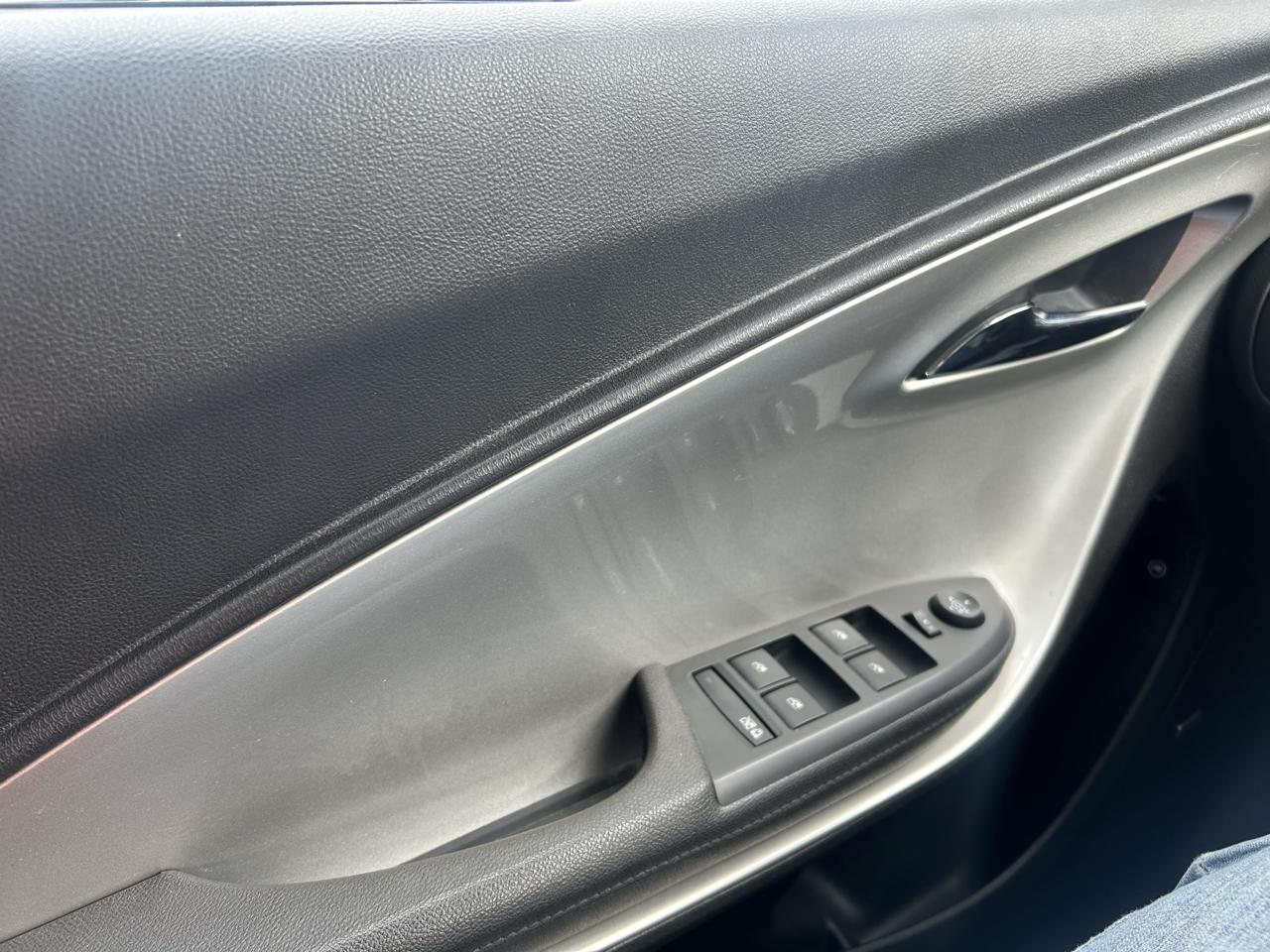 Chevrolet Volt 5dr HB 2011