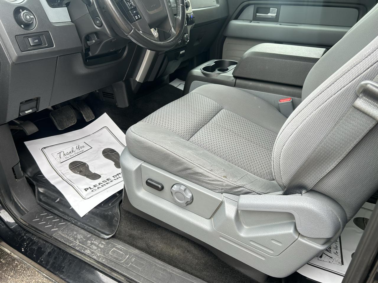 Ford F-150 4WD SuperCrew 145" XLT 2013