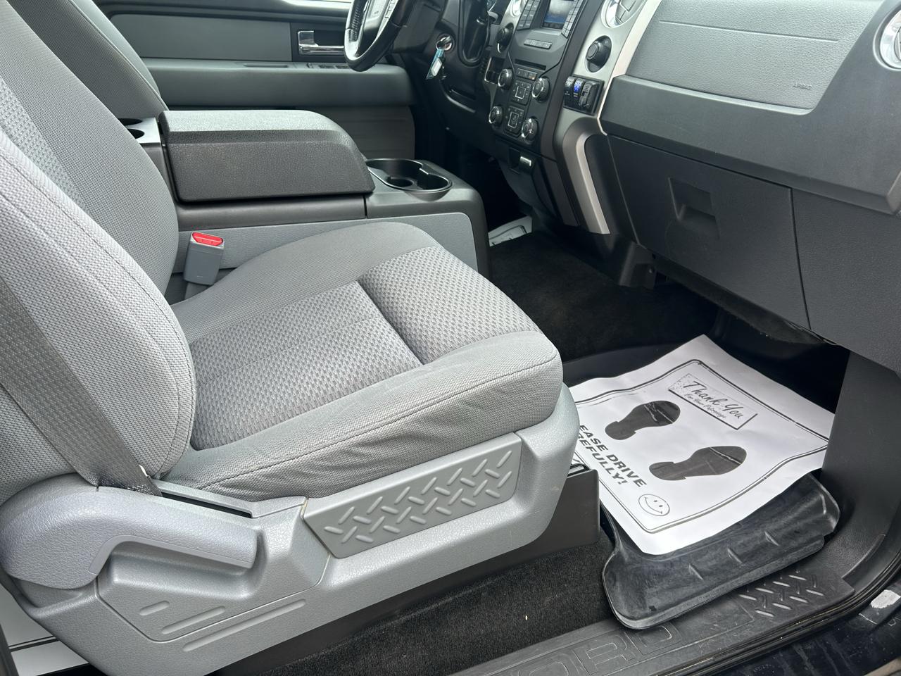 Ford F-150 4WD SuperCrew 145" XLT 2013