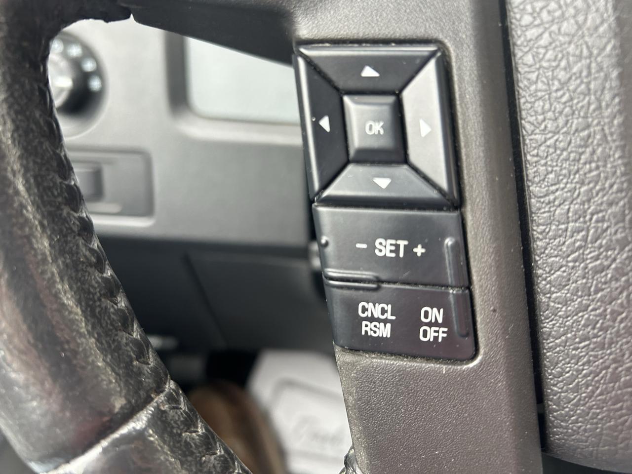 Ford F-150 4WD SuperCrew 145" XLT 2013