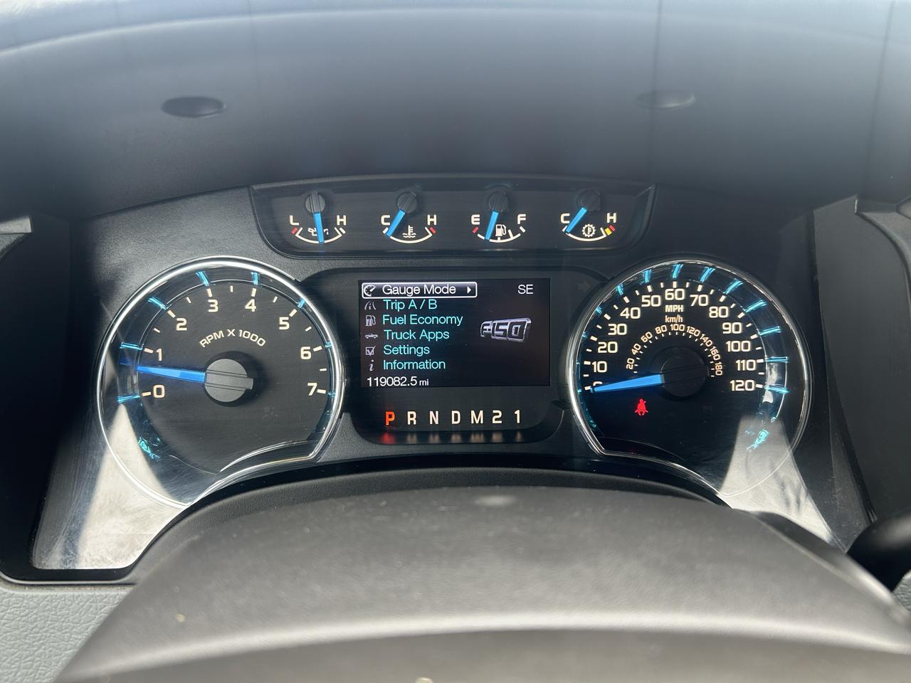 Ford F-150 4WD SuperCrew 145" XLT 2013