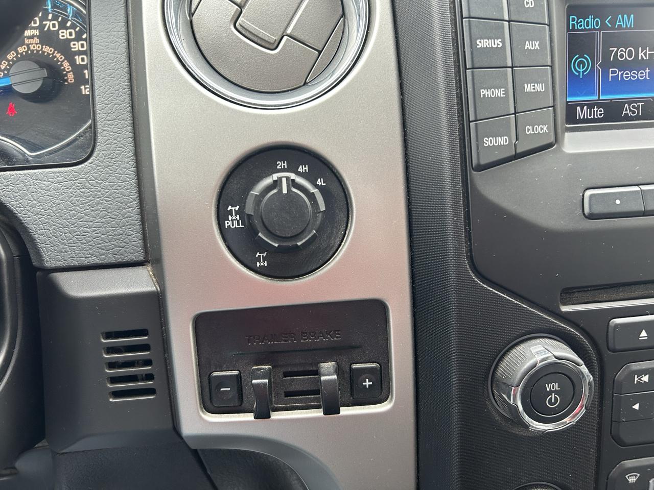 Ford F-150 4WD SuperCrew 145" XLT 2013