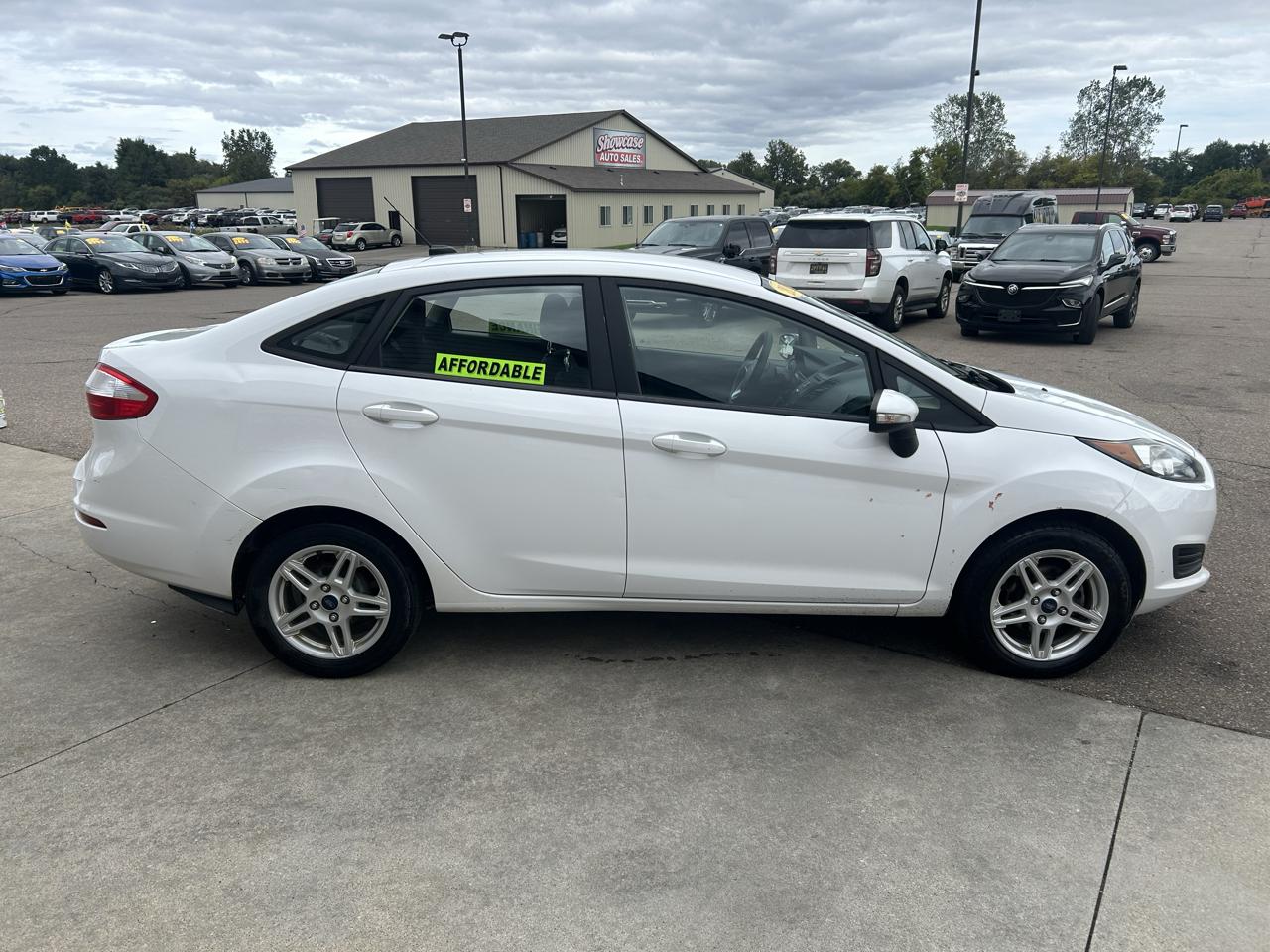 Ford Fiesta SE Sedan 2017