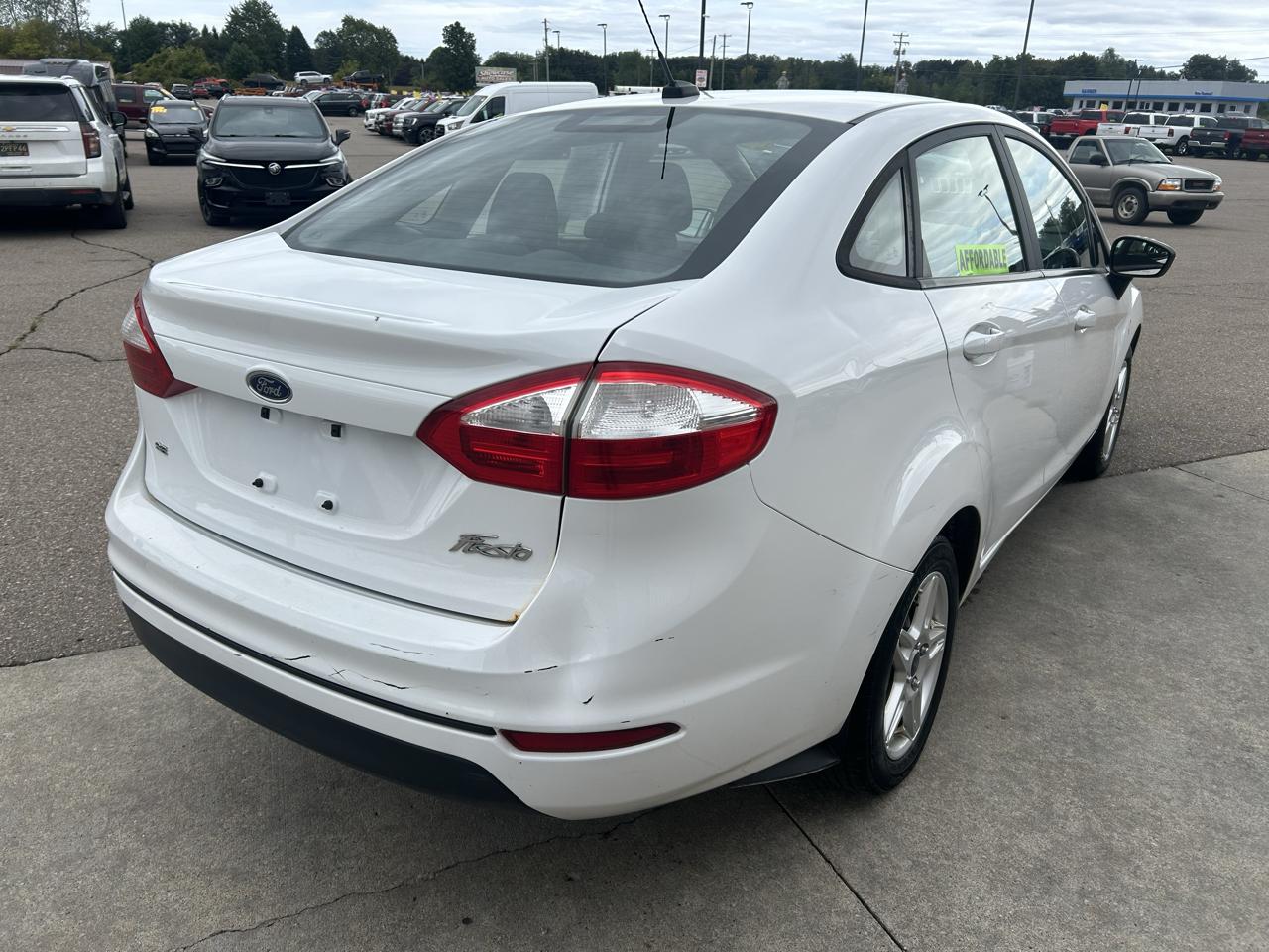 Ford Fiesta SE Sedan 2017