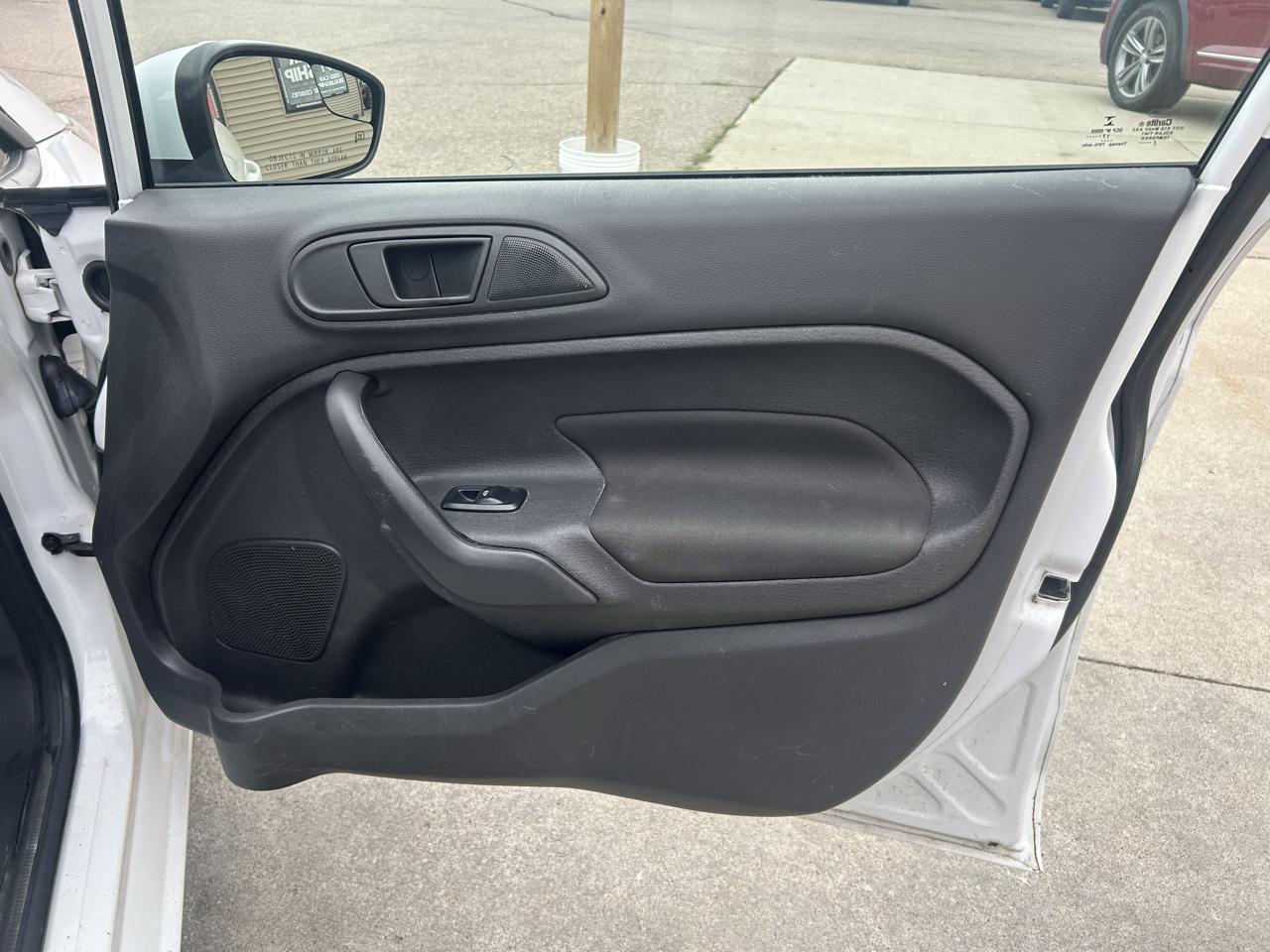 Ford Fiesta SE Sedan 2017