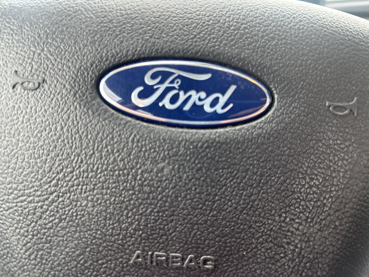 Ford Fiesta SE Sedan 2017