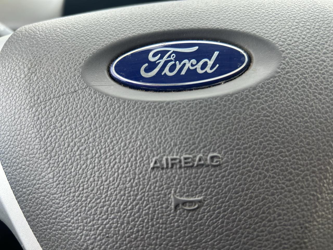Ford Edge 4dr Limited AWD 2013