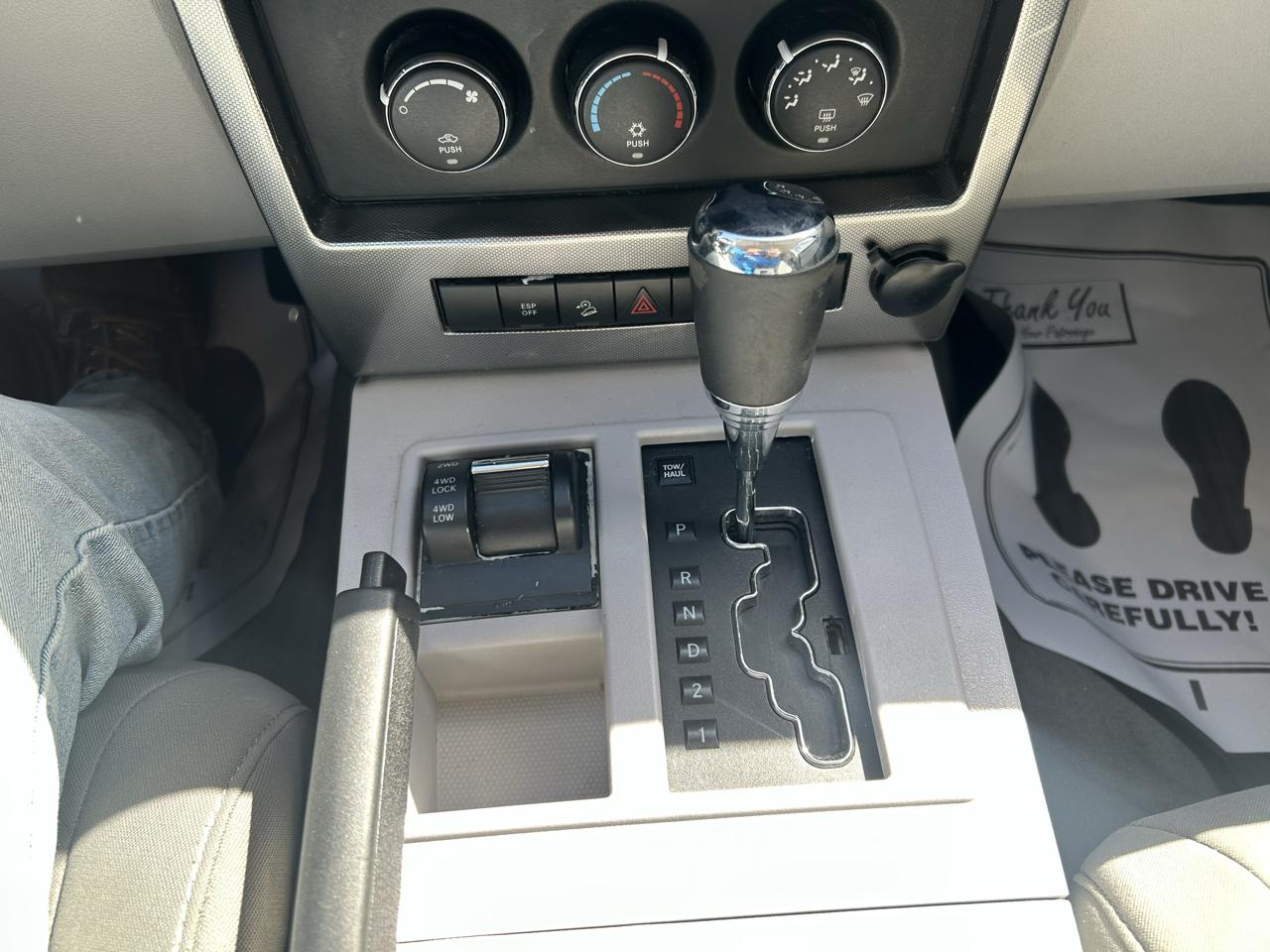 Jeep Liberty 4WD 4dr Sport 2008