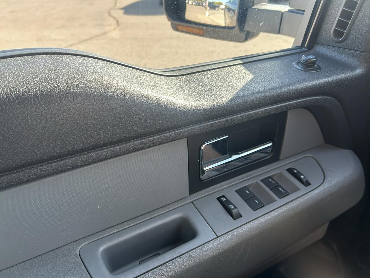 Ford F-150 4WD SuperCab 145" XLT 2013