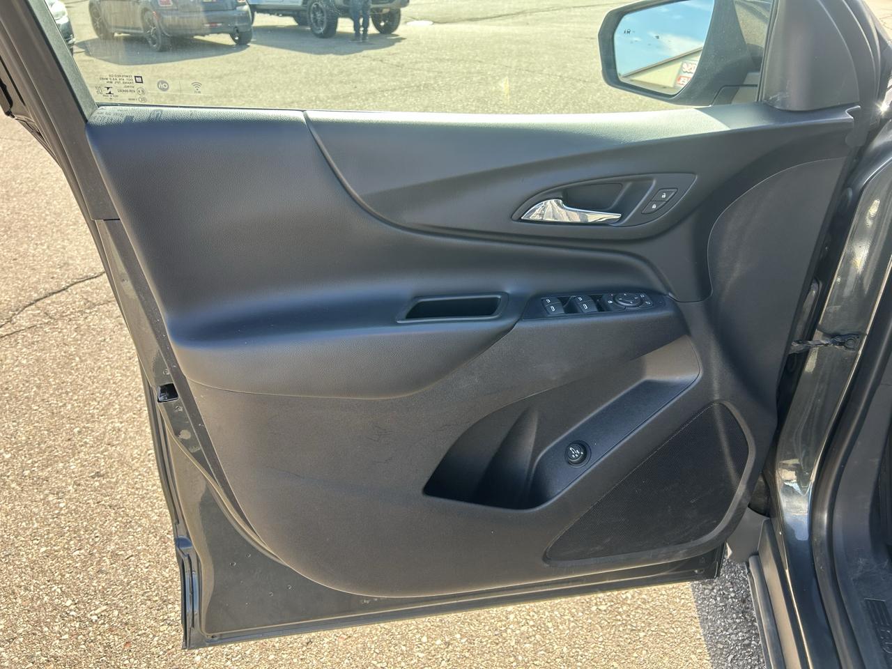 Chevrolet Equinox AWD 4dr LT w/1LT 2019