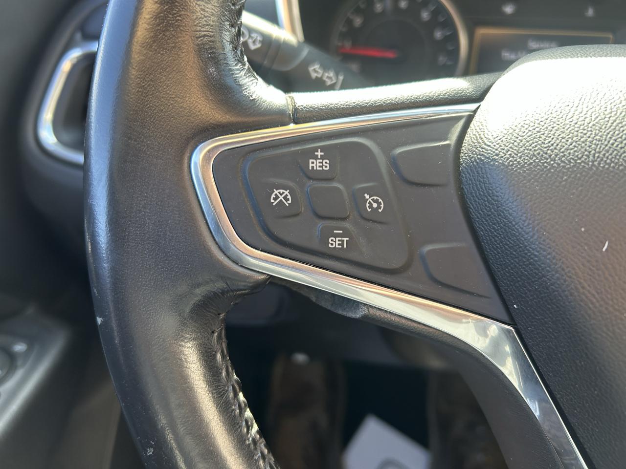 Chevrolet Equinox AWD 4dr LT w/1LT 2019