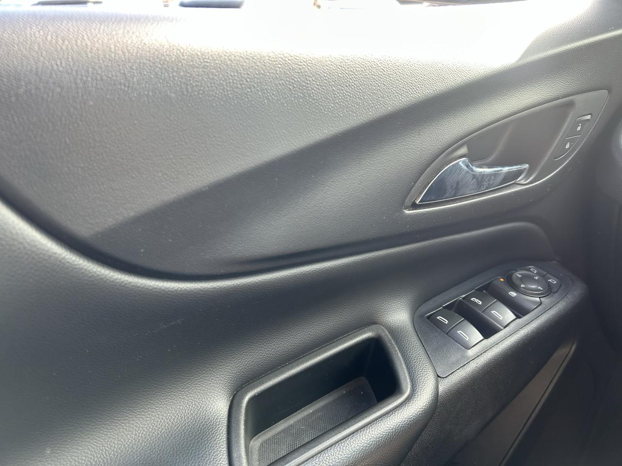 Chevrolet Equinox AWD 4dr LT w/1LT 2019