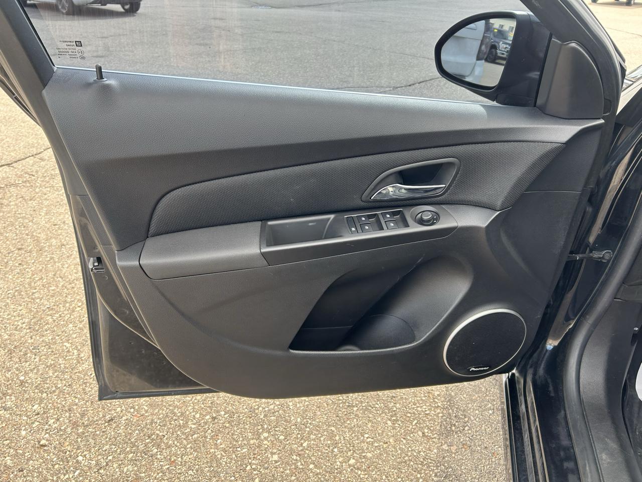 Chevrolet Cruze 4dr Sdn Man 2LT 2014