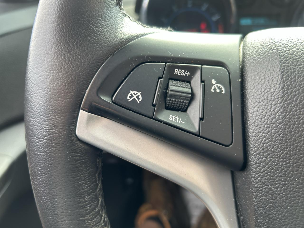 Chevrolet Cruze 4dr Sdn Man 2LT 2014