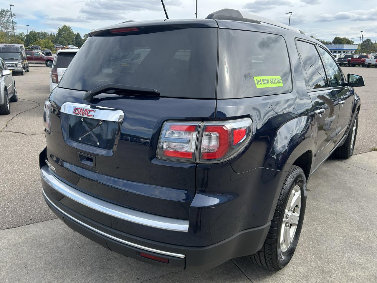 GMC Acadia FWD 4dr SLE w/SLE-1 2015