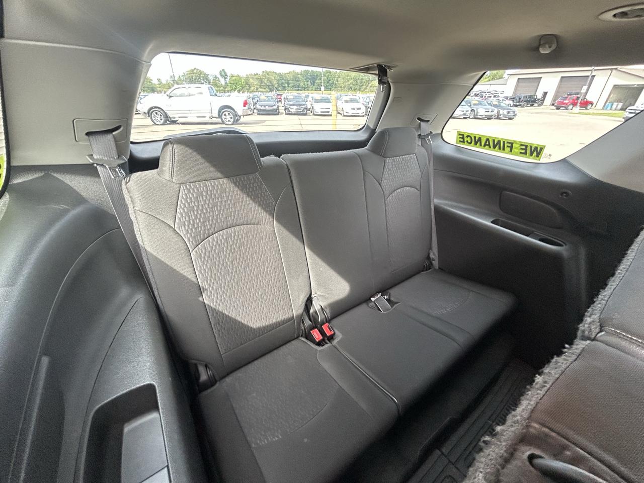 GMC Acadia FWD 4dr SLE w/SLE-1 2015